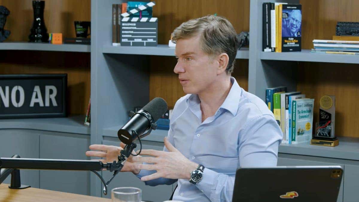 Daniel Goldberg lança visão divergente sobre eleições de 2026 e Tarcísio Freitas