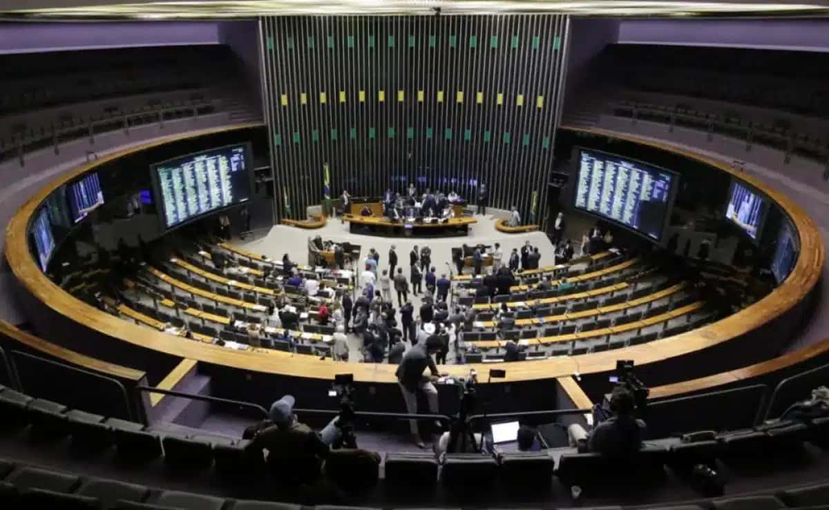 Câmara Aprova MP para Licenciamento Ambiental Especial com críticas