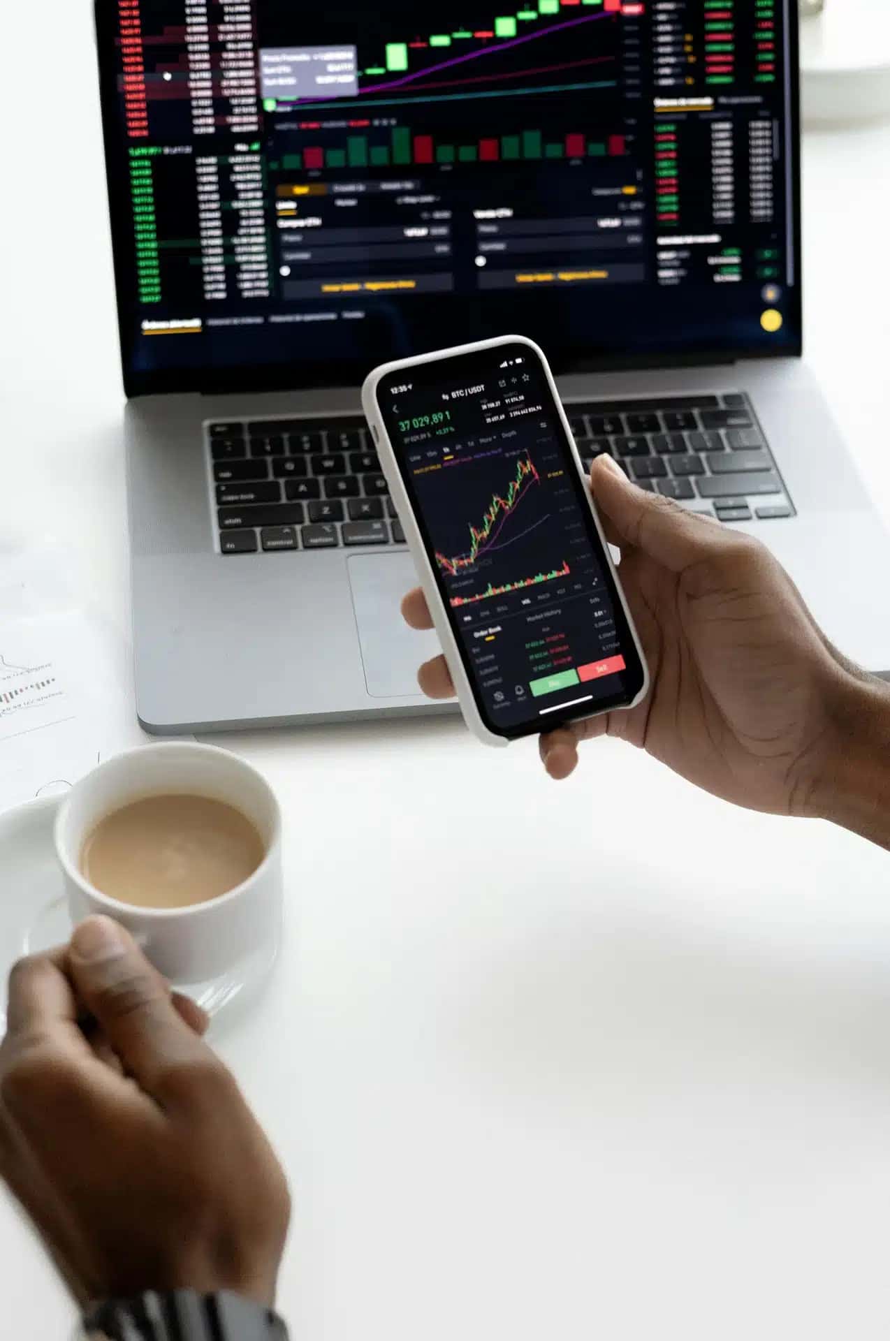 Ibovespa em Alta: Oportunidades e Riscos em Investimentos para 2026!