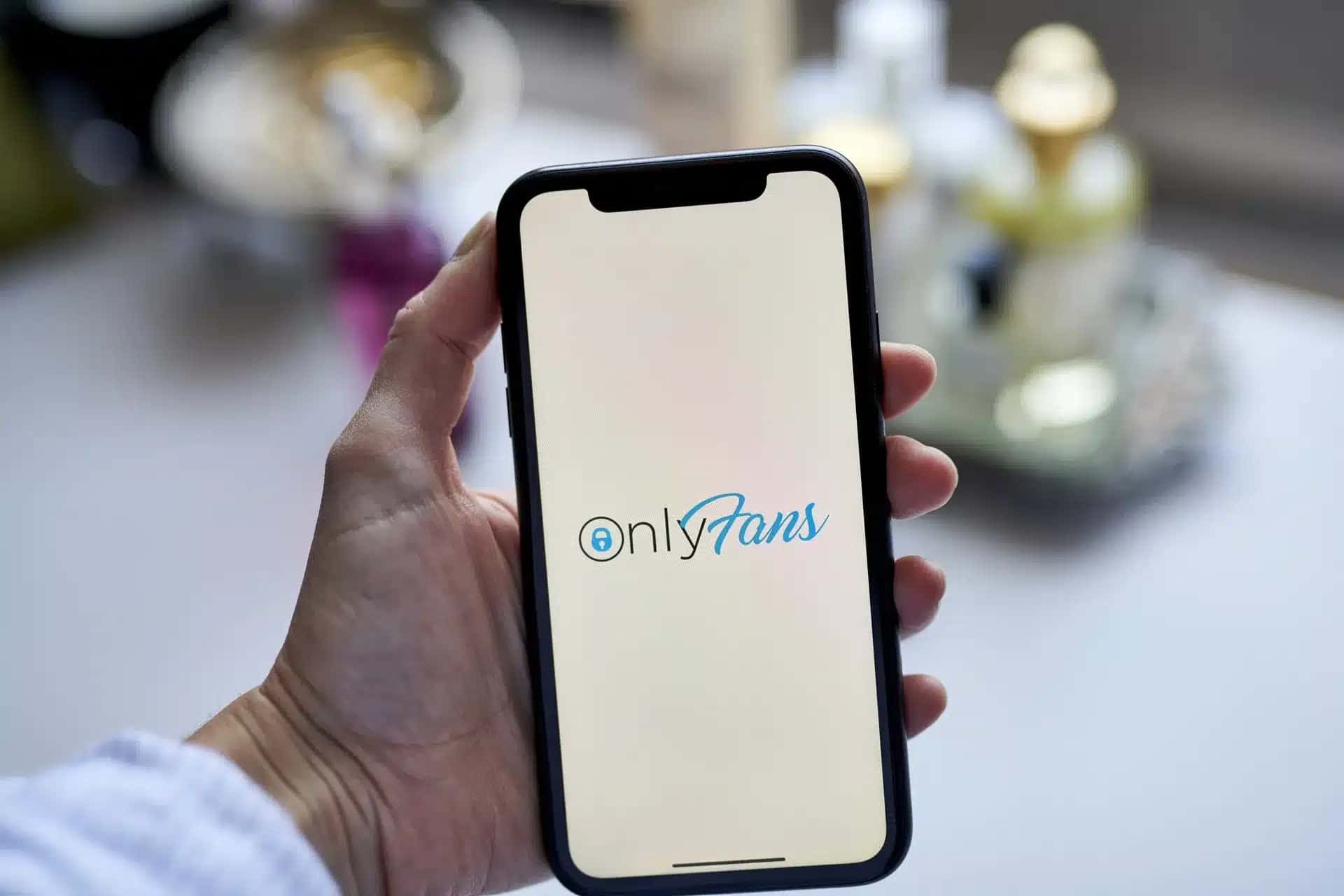OnlyFans pode valer US$ 3 bilhões após venda de participação minoritária? Saiba mais!