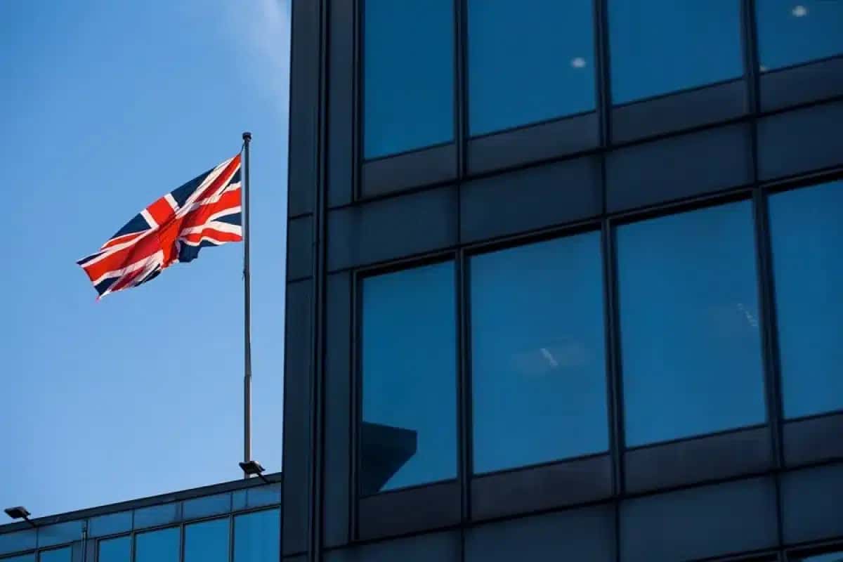 PMI no Reino Unido: Queda Alarmante e Economia Britânica em Risco!