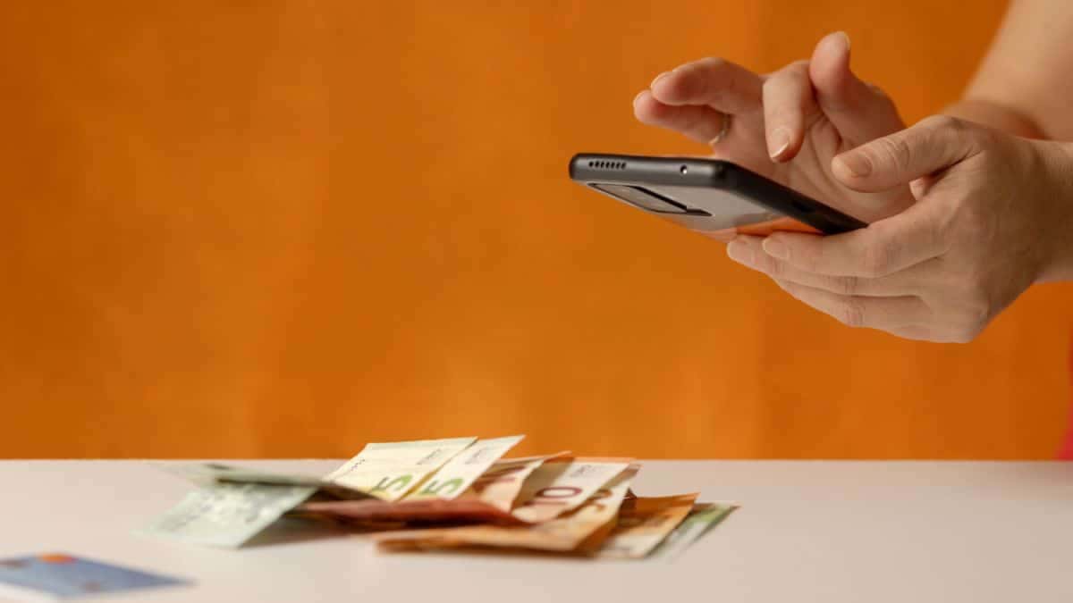 IA: 5 Formas de Monetizar em 2026 – Renda Extra com ChatGPT e Gemini