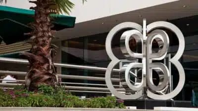 Imagem card com fundo