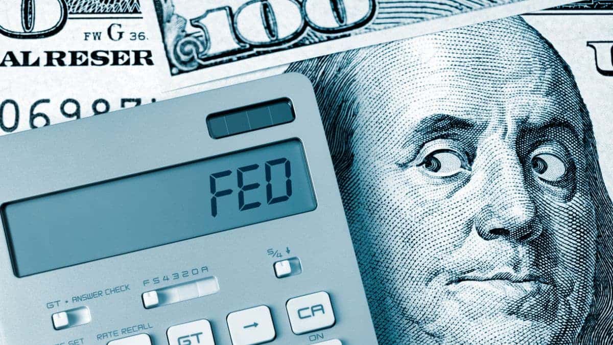 EUA: Fed decide futuro das taxas de juros em meio a incertezas