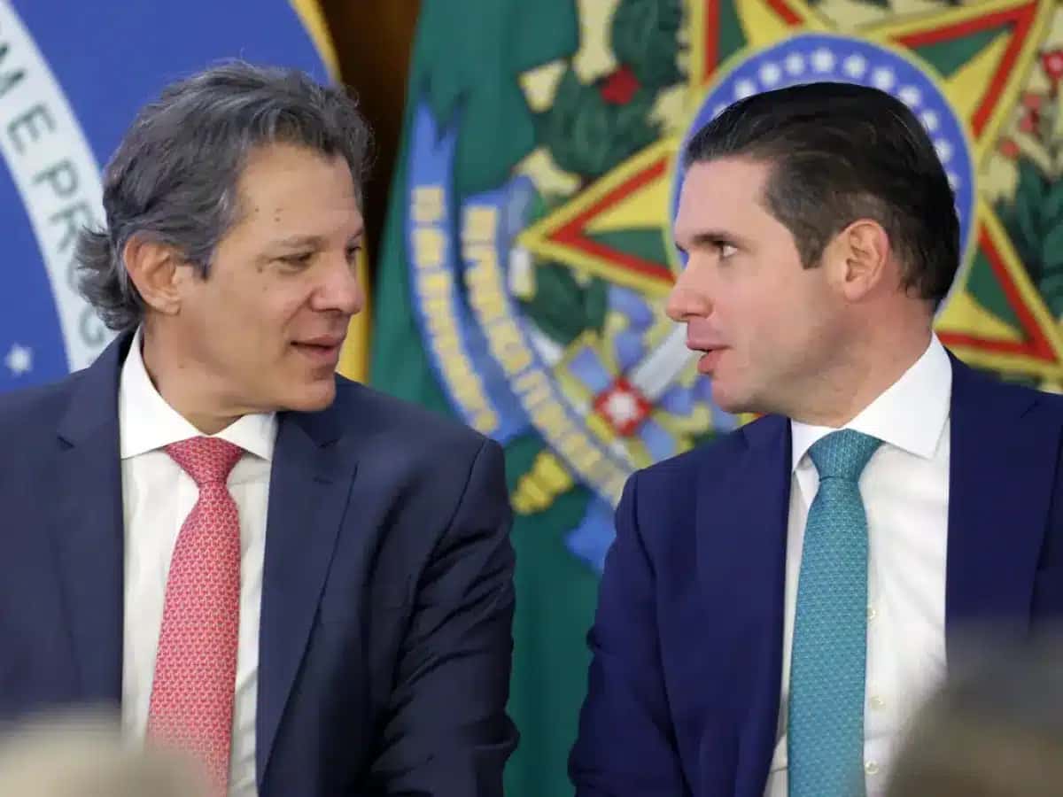 Hugo Motta e Haddad avaliam apoio ao projeto de combate à sonegação fiscal