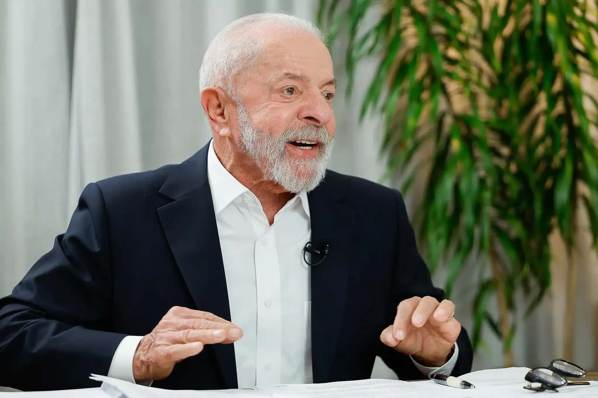 Lula critica hesitação feminina em denúncias e pede apoio unificado