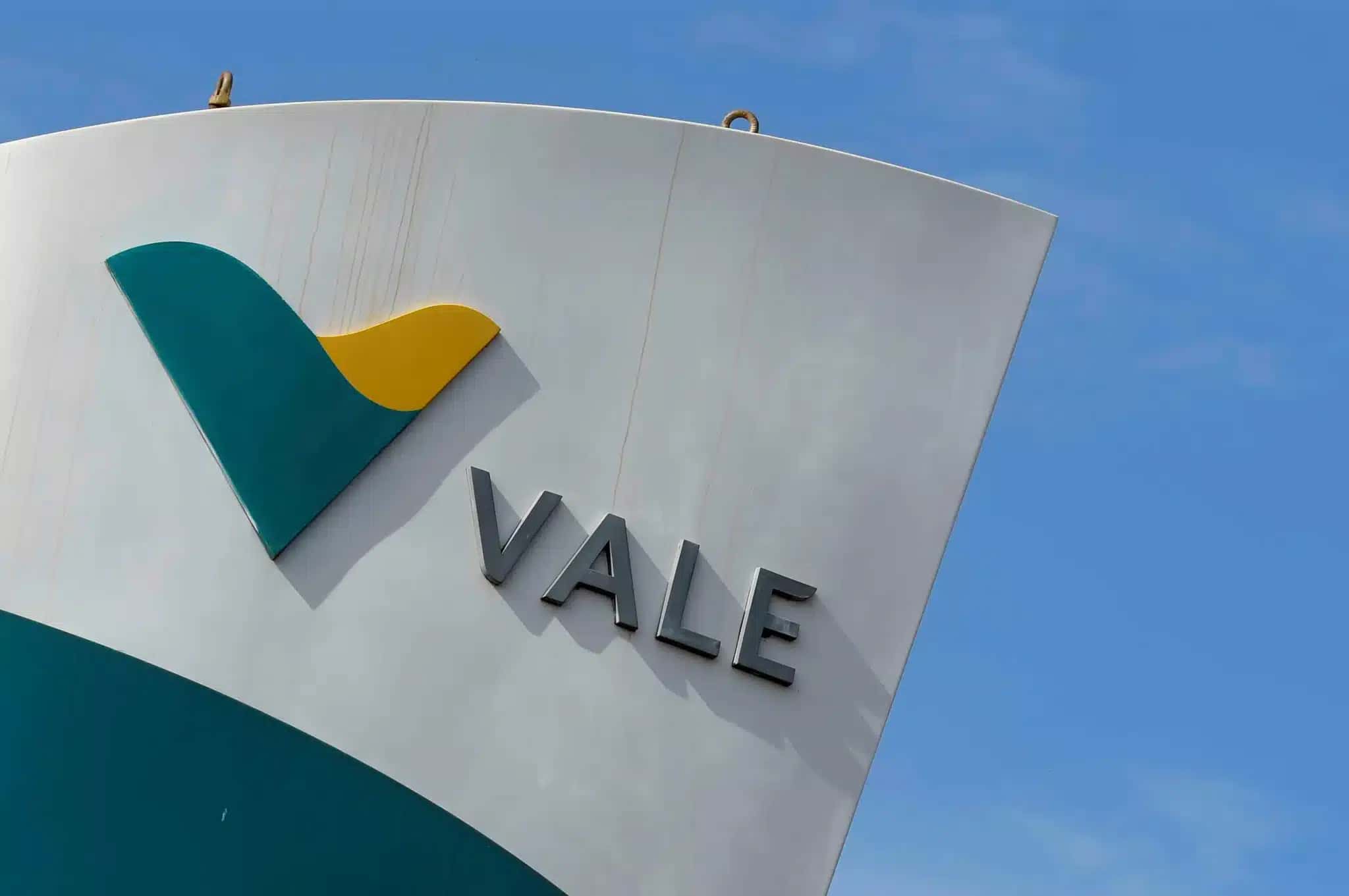 Vale Surpreende com Lucro Recorde de US$ 13,8 Bilhões no 4T25!