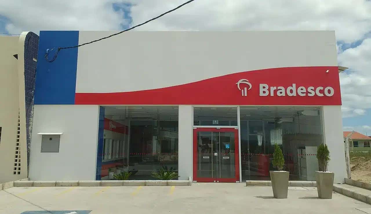 XP eleva meta do Bradesco para R$ 24,0 em 2026: o que esperar?