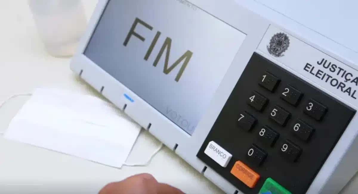 Alcides Hahn na Lava Jato: 14 anos por papel no 8 de Janeiro!