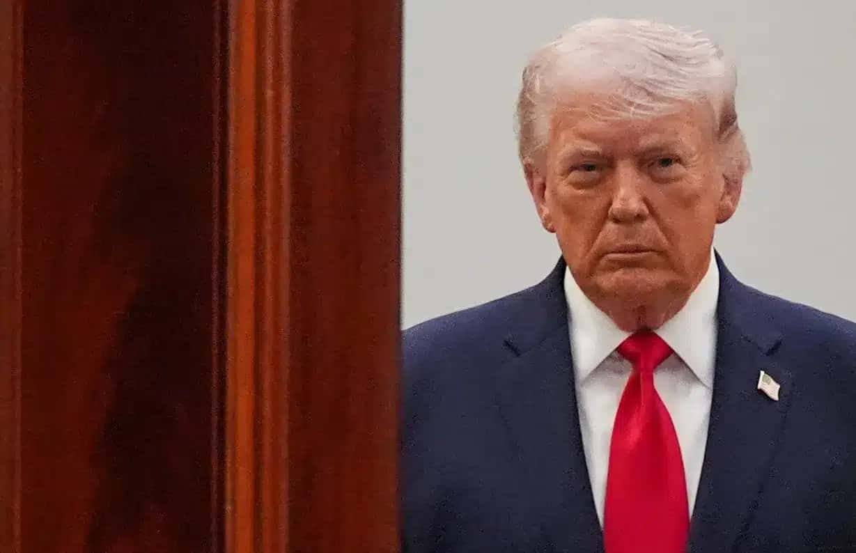 Trump acusa Irã de “jogos” e critica Obama após retaliação à proposta de cessar-fogo