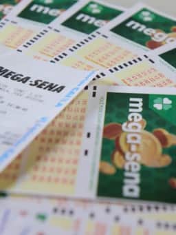 Mega-Sena: Nenhum acerta as 6 dezenas! Prêmio acumulado chega a R$ 115 milhões!