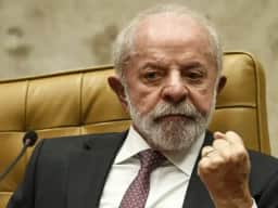 Lula enfrenta turbulência no Congresso: crise na AGU e desafios no governo